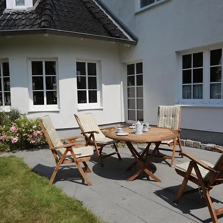 Hagge Apartment *